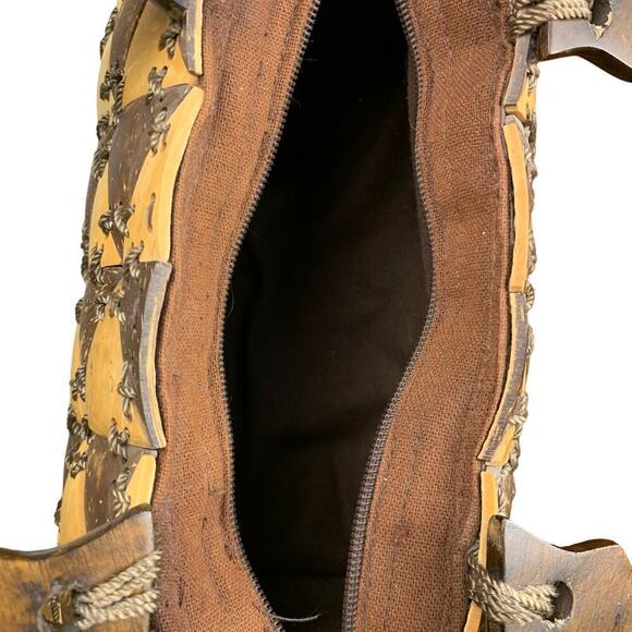 Vintage Handmade Tan & Brown Coconut Shell Barrel Hand Bag - Picture 7 of 12